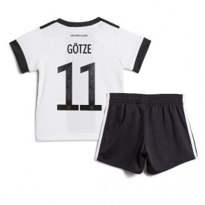 Německo Mario Gotze #11 Dětské Domácí dres komplet MS 2022 Krátký Rukáv (+ trenýrky)